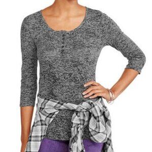 No Boundaries Juniors 3/4 Sleeve Burnout Henley